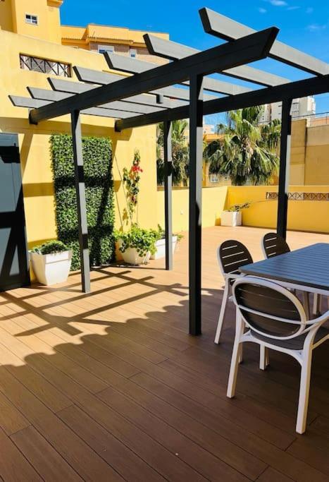 Appartement Penthouse, Solarium Sunshine & Pool *